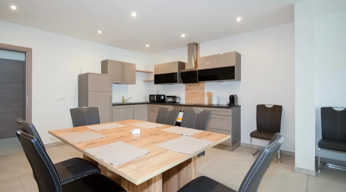 optim-140mq-xxxx-modern-PNX_7601a