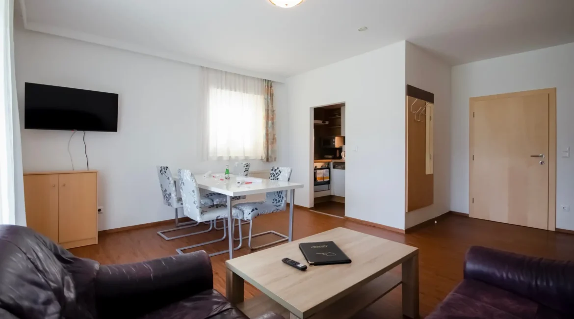 optim-80mq-xxxx-terasse-PNX_8388a